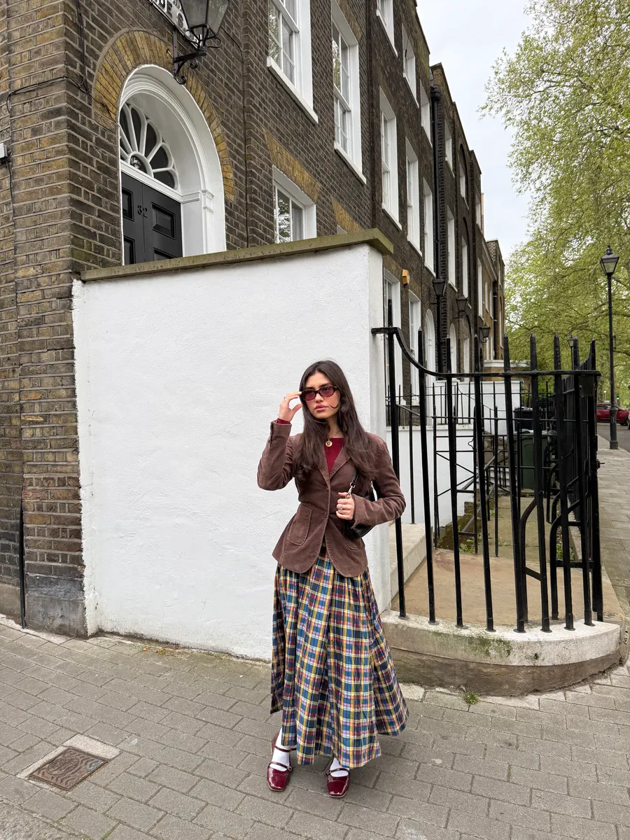 Editorial London fashion portrait of Nathaly Sabino